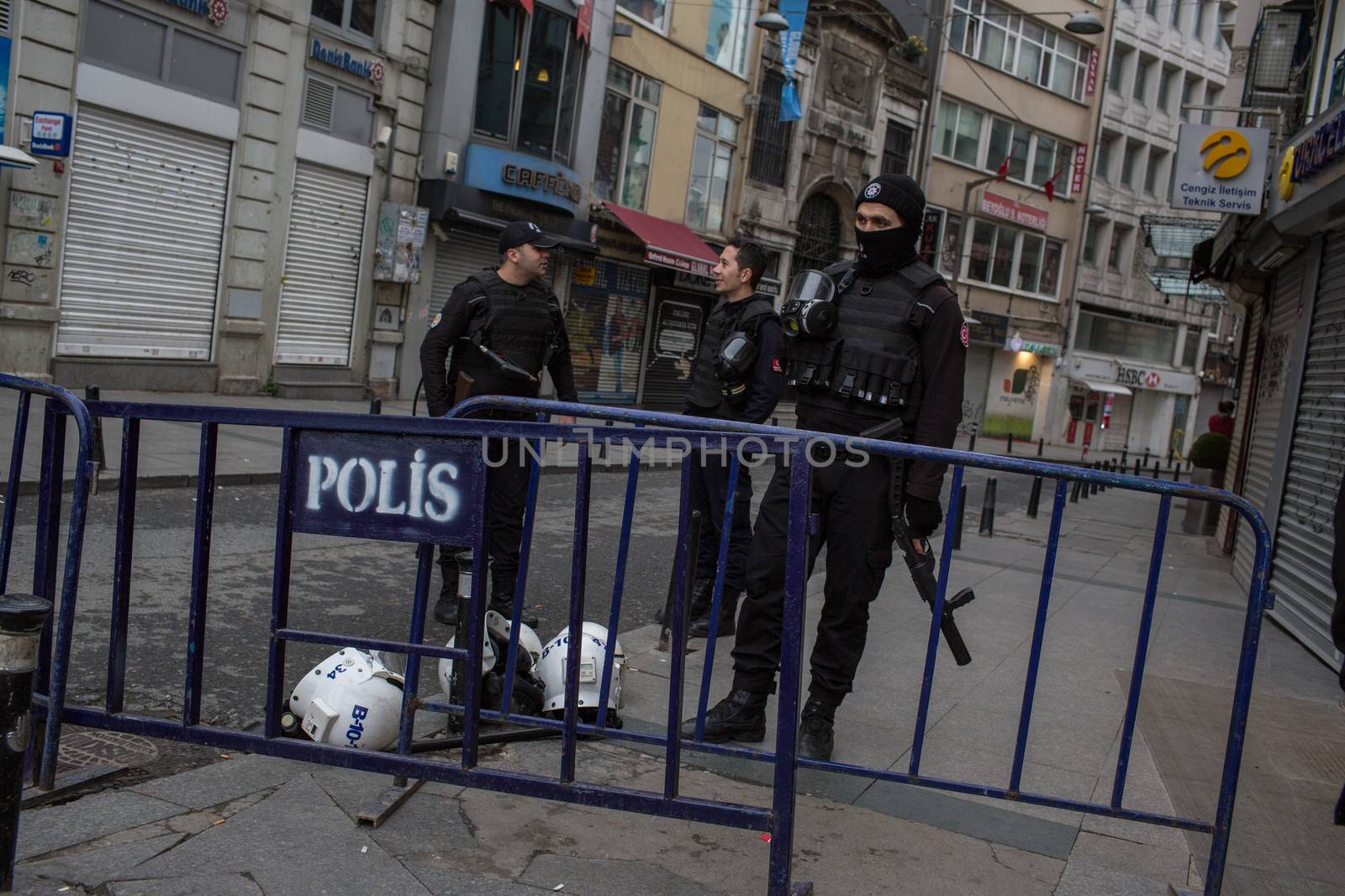 TURKEY, Istanbul: Police secure the area following a suicide bombing in a major shopping and tourist district at Istiklal street in the central part of the city on March 19, 2016 in Istanbul, Turkey. The explosion killed at least five people and left many injured.