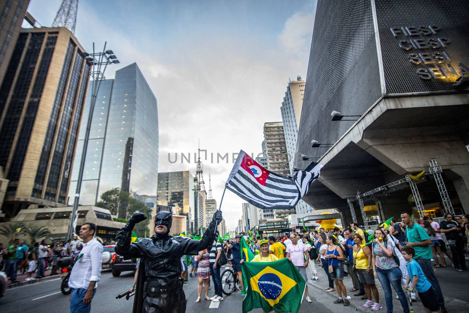  BRAZIL, Sao Paulo : People demonstrate against Brazilian former president (2003-2011) Luiz Inacio Lula da Silva in Sao Paulo, Brazil on March 19 2016. Brazilian lawmakers relaunched impeachment proceedings against President Dilma Rousseff Thursday and a judge blocked her bid to bring her powerful predecessor into her cabinet, intensifying the political crisis engulfing her.