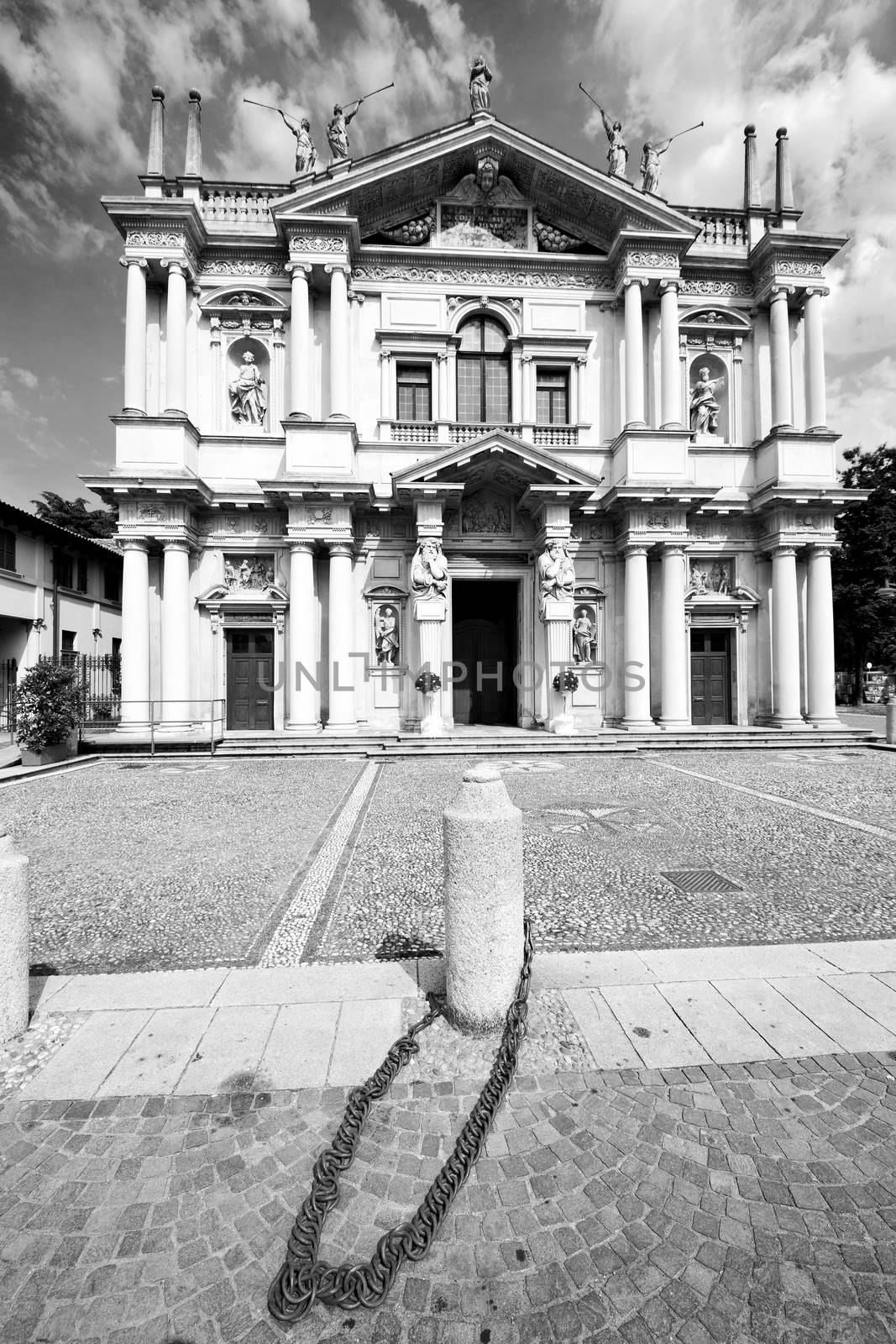 building old architecture in italy europe milan religion       a by lkpro