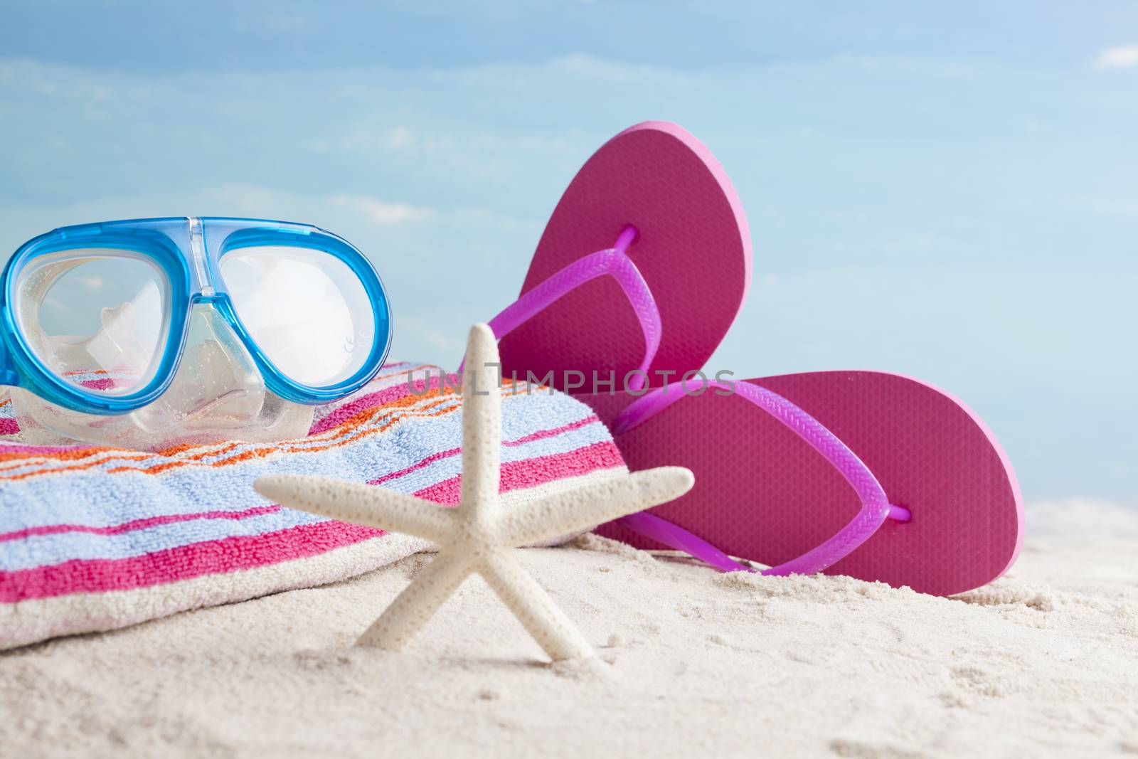 beach accessories by oleandra