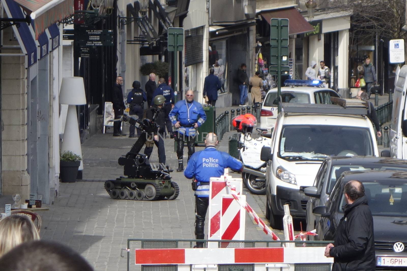 BELGIUM, Brussels: DOVO-SEDEE bomb disposal robot is pictured in action on the Rue de la Madeleine, close to Bruxelles-Central - Brussel-Centraal train station, in Brussels, on March 22, 2016, few hours after terror explosions hit Zaventem international airport and Maelbeek - Maalbeek subway station.
