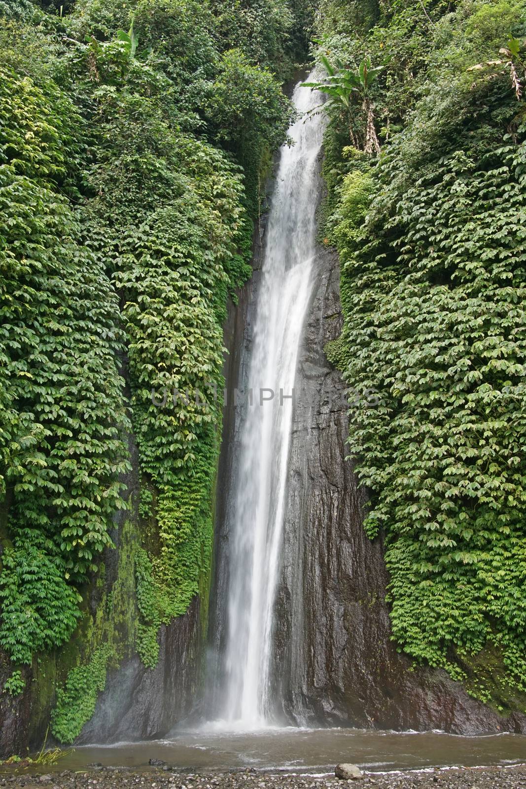 Waterfall, Bali, Indonesia by alfotokunst