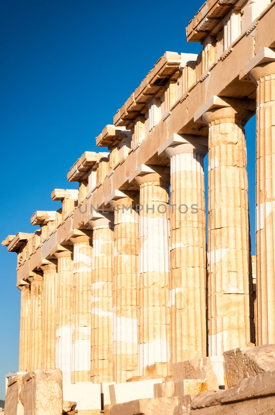 The Partenon in Athens, Greece by mitakag
