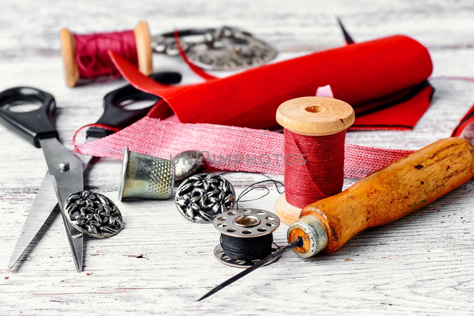 crafts with leather and tools for sewing