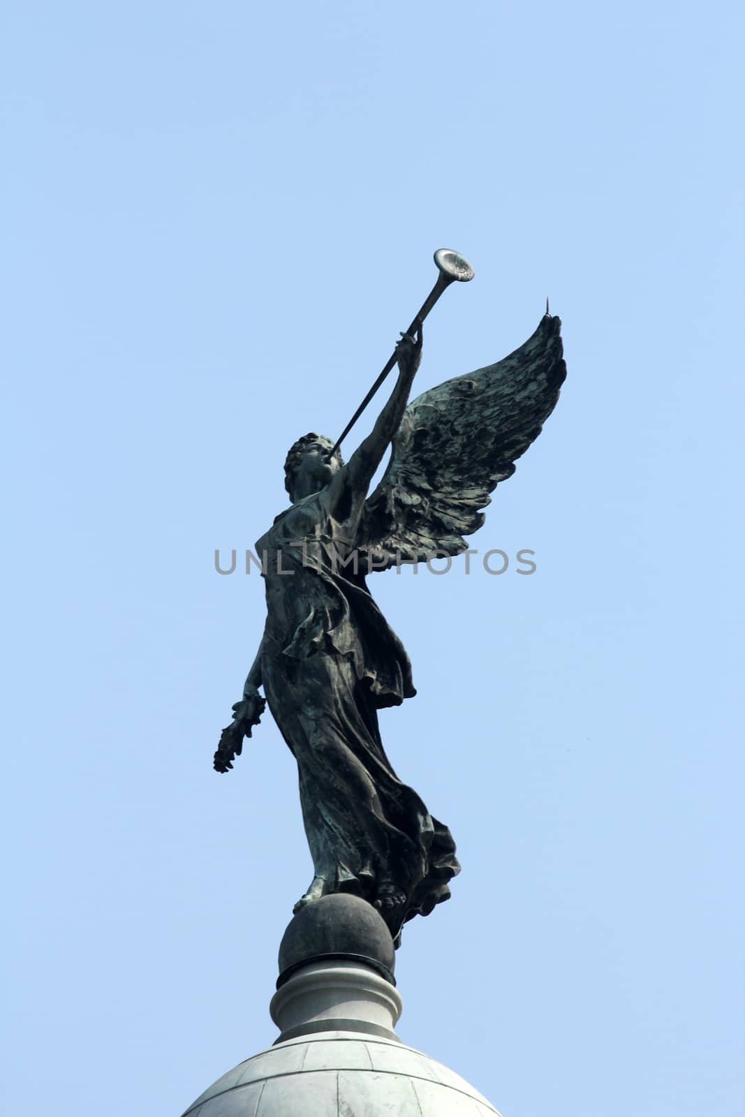 Angel of victory atop the dome of Victoria Memorial, Kolkata, India