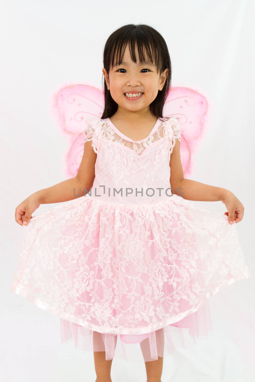 Chinese little girl wearing butterfly custome by kiankhoon