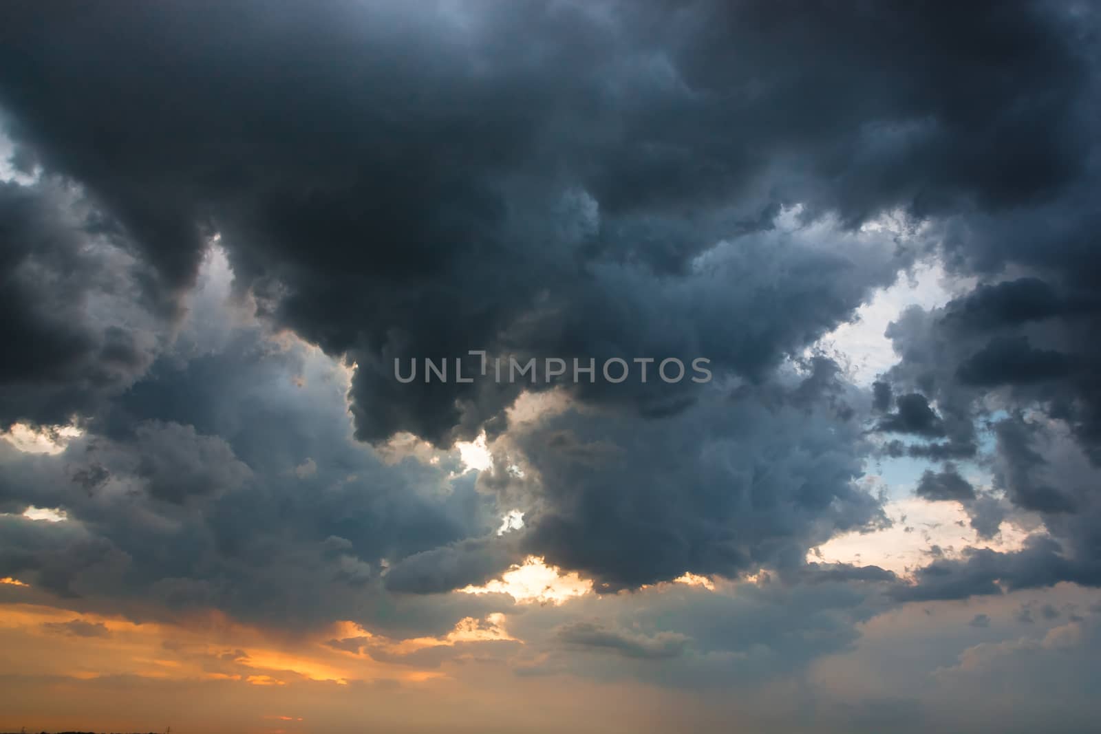 Stormy dark clouds by maxlindna