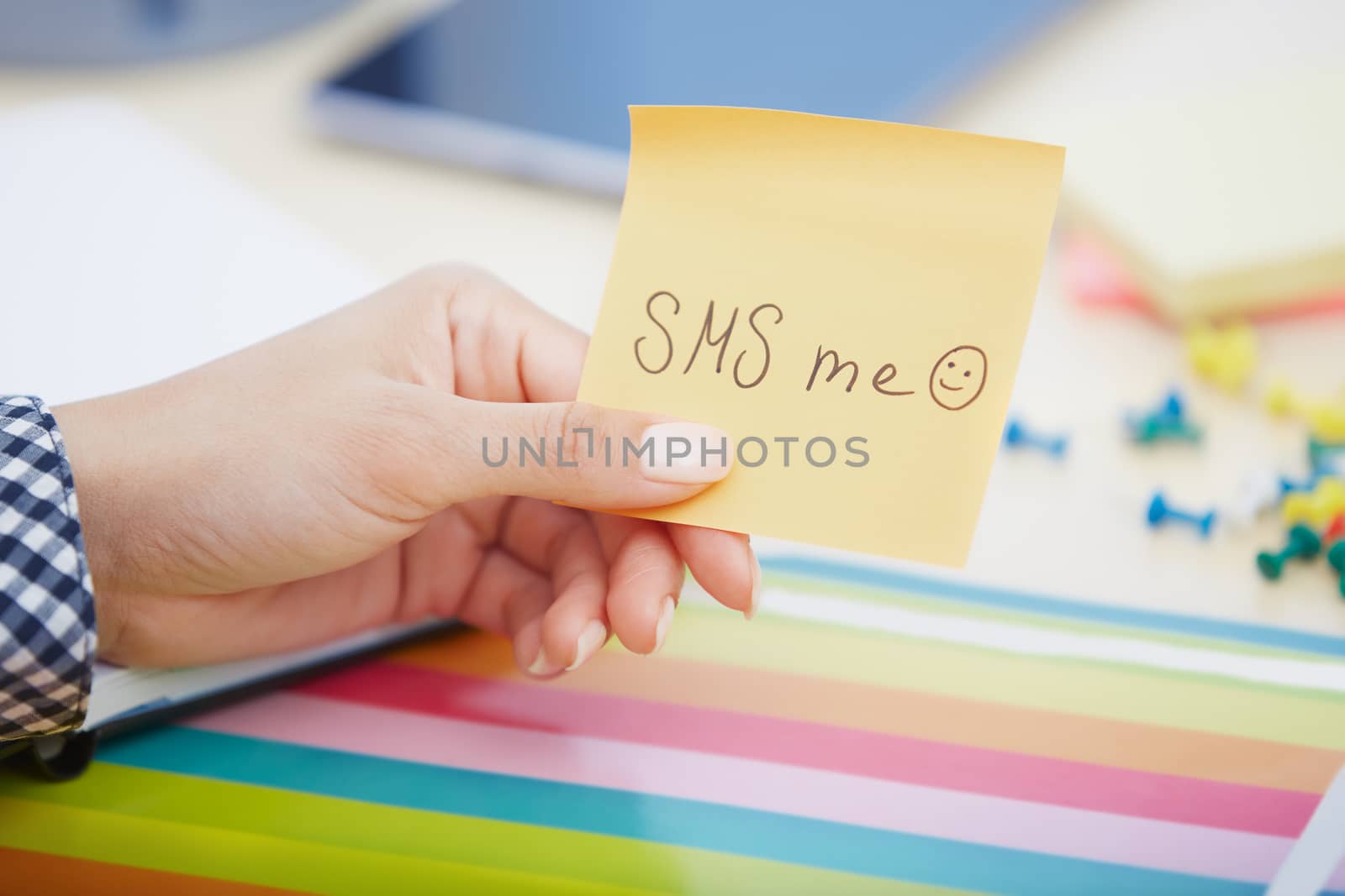 SMS me text on adhesive note by Novic