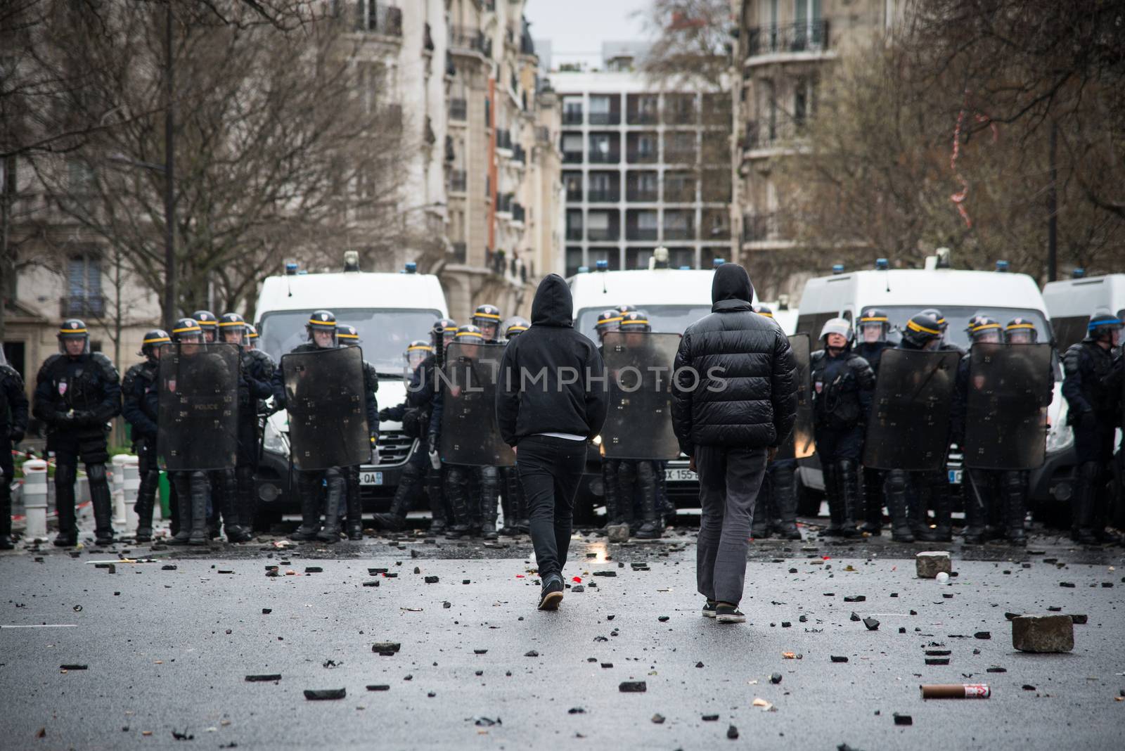 FRANCE - PARIS - DEMO - LABOUR by newzulu