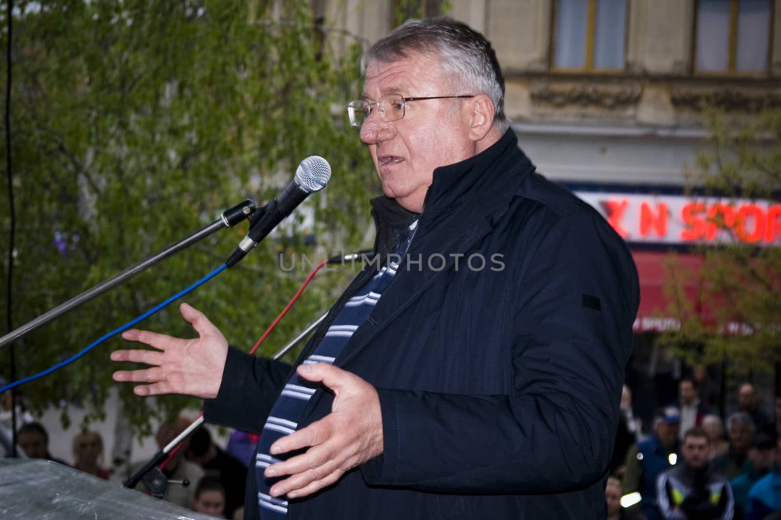 SERBIA, Vrsac: Former Serbian deputy PM Vojislav Seselj (C), who was trialed by the Hague Tribunal, gives a speech at a rally in Vrsac on April 10, 2016, as part of his election campaign in Serbia. Elections which will be held in two-week. Throughout the 2016 election campaign, Seselj has visited many small cities around Serbia, including Vrsac, where 500 people attended the public rally.At this rally, Seselj yet again praised the Chetniks and Russia, while he criticized NATO, the EU and Serbia's pro-western orientation, as well as the current and former authority.