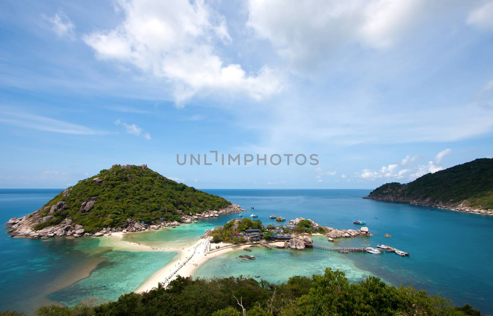 Nang Yuan island, Koh Tao, Thailand.