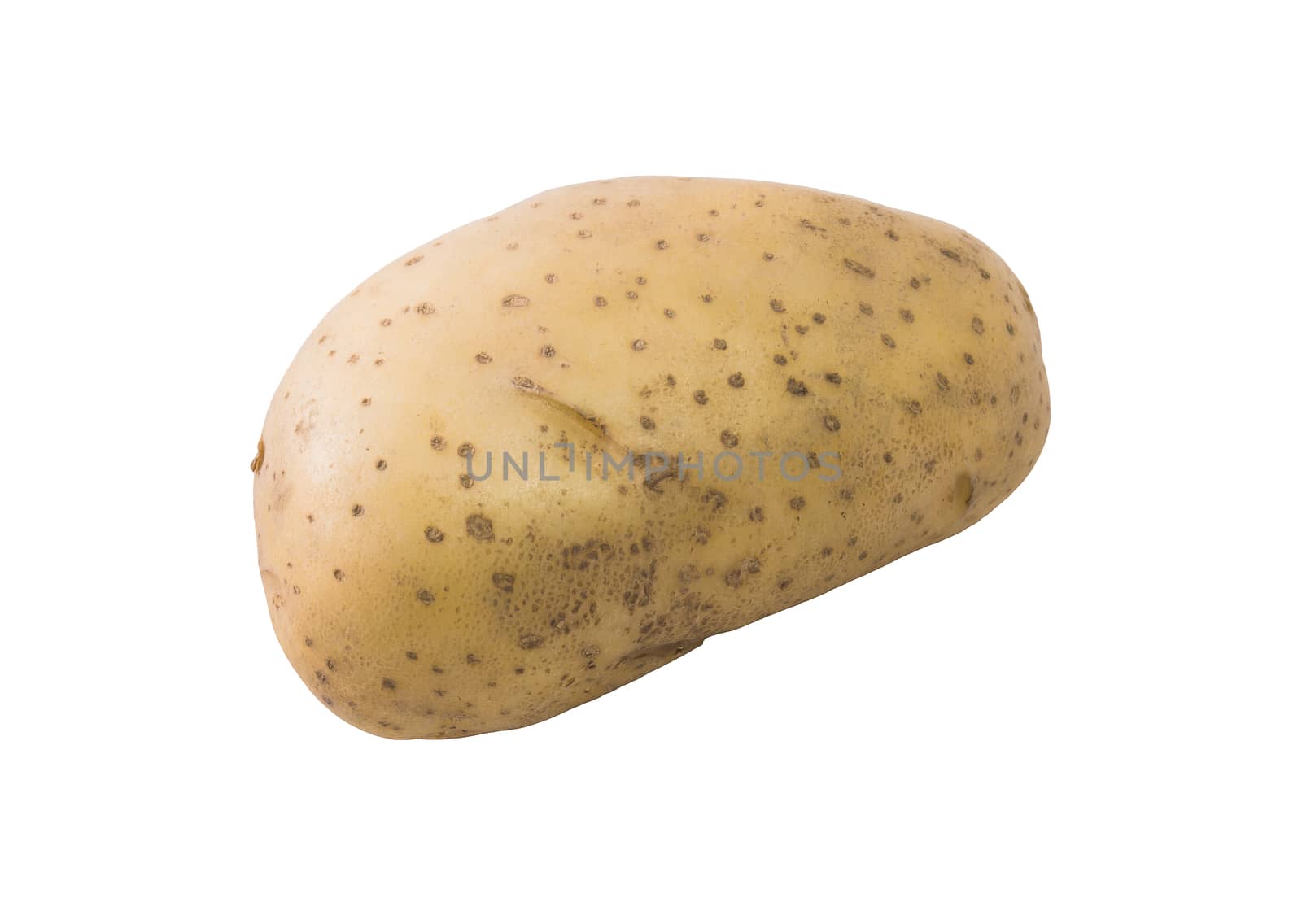 Fresh potato isolated on white background by chingraph
