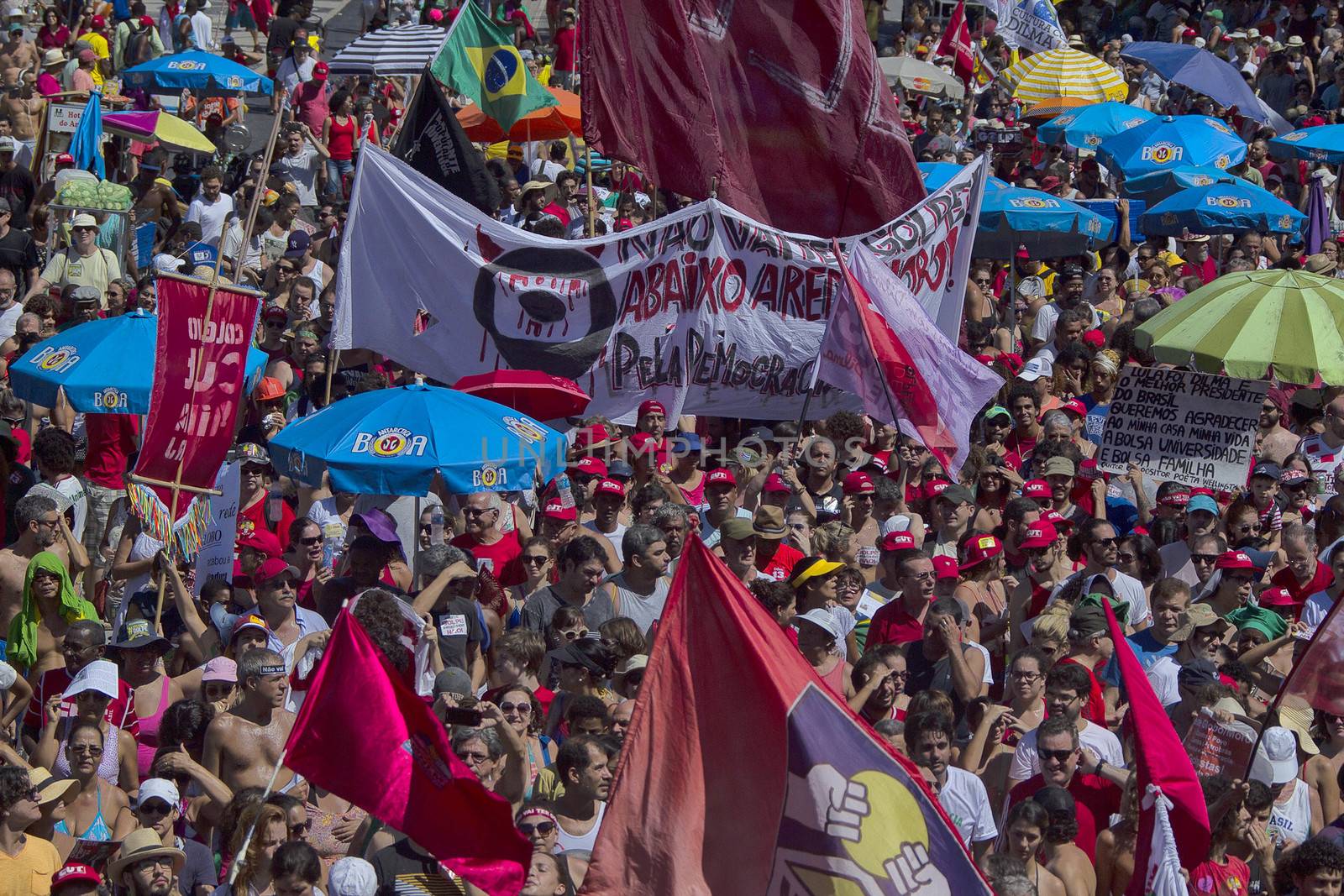 BRAZIL, Rio de Janeiro: Thousands of protesters rallied on Copacabana Beach in Rio de Janeiro, Brazil on April 17, 2016, against the impeachment of President Dilma Rousseff.Rousseff faces an impeachment vote today over charges of manipulating government accounts. Brazil's lower house is voting on whether to continue impeachment proceedings. 342 out of 513 votes are needed to continue the proceedings to the upper house. 