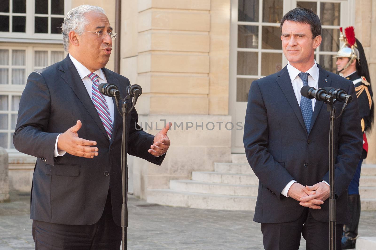 FRANCE, Paris : French Prime Minister Manuel Valls and his Portuguese counterpart Antonio Costa hold a press conference at the Hotel Matignon on April 18, 2016 in Paris. 