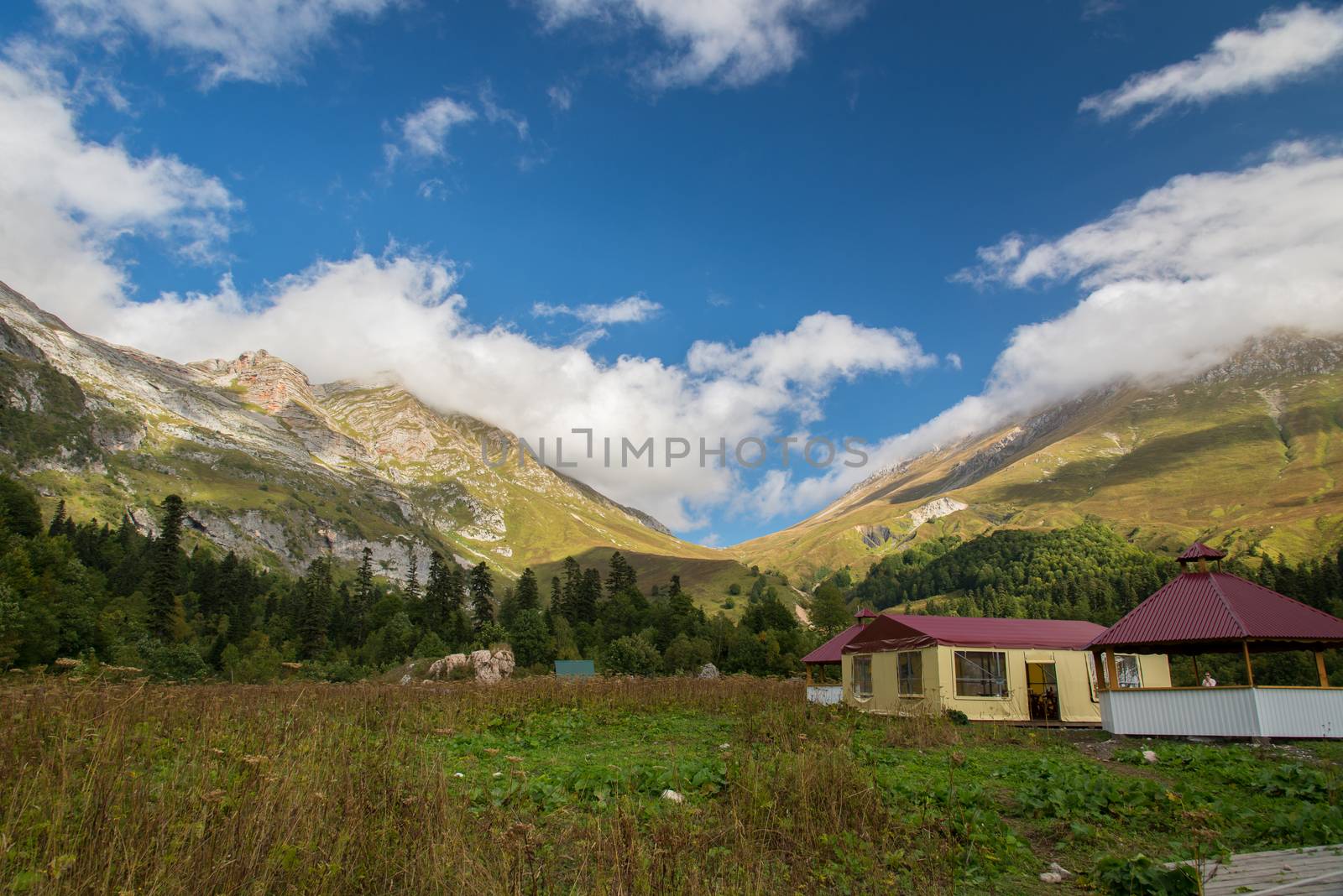 Beautiful mountain scenery by Viktoha
