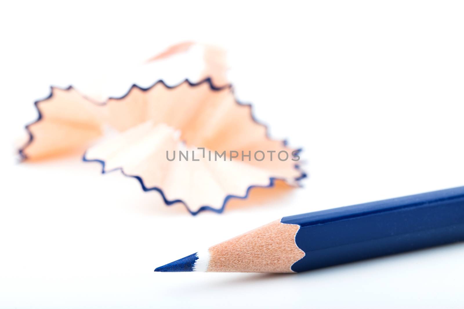 tip point of blue pencils by darkkong