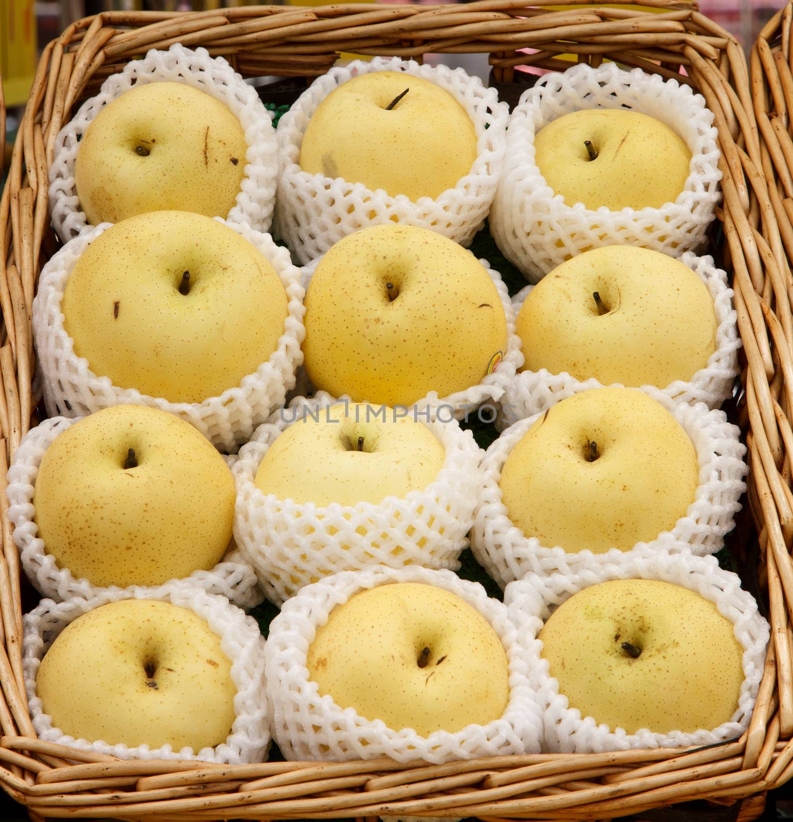 many chinese pear in basket