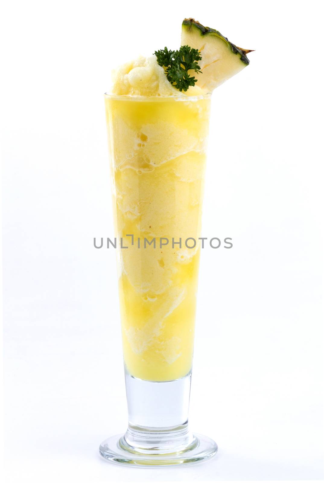 pineapple smoothies by darkkong