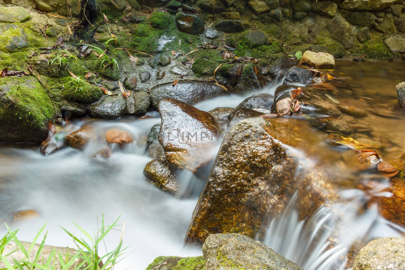 Long exposure pic of little waterfall.