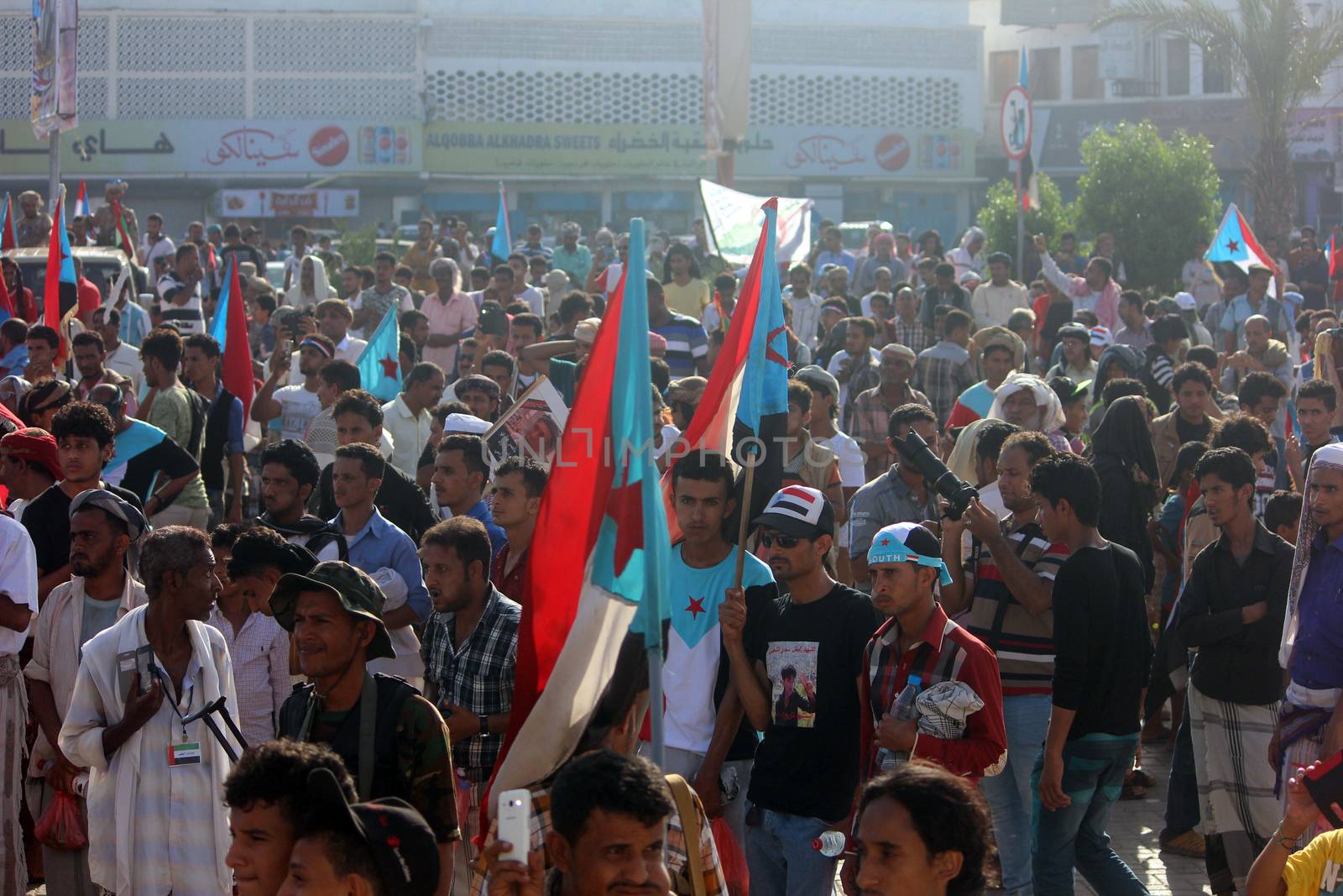 YEMEN, Aden: Yemeni demonstrators take part in a protest to demand the secession of the south from the rest pf the country on April 17, 2016. The protesters are demanding the return of the one-time independent state of South Yemen.