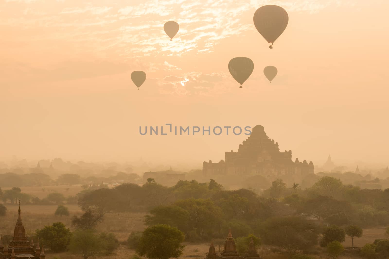 Dhammayangyi temple The biggest Temple in Bagan with balloons and sunrise, Myanmar