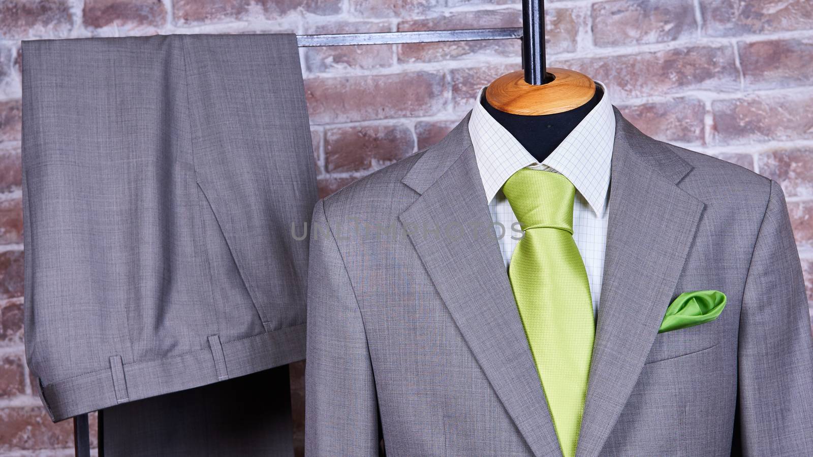 Elegant business suit with a shirt and a tie