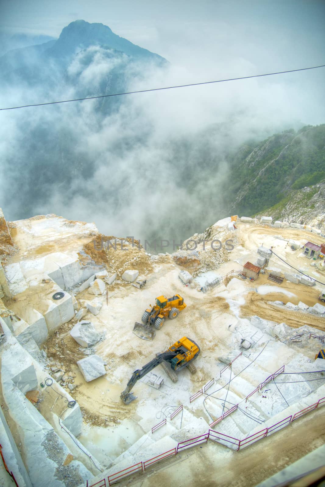 White marble quarries by fotografiche.eu