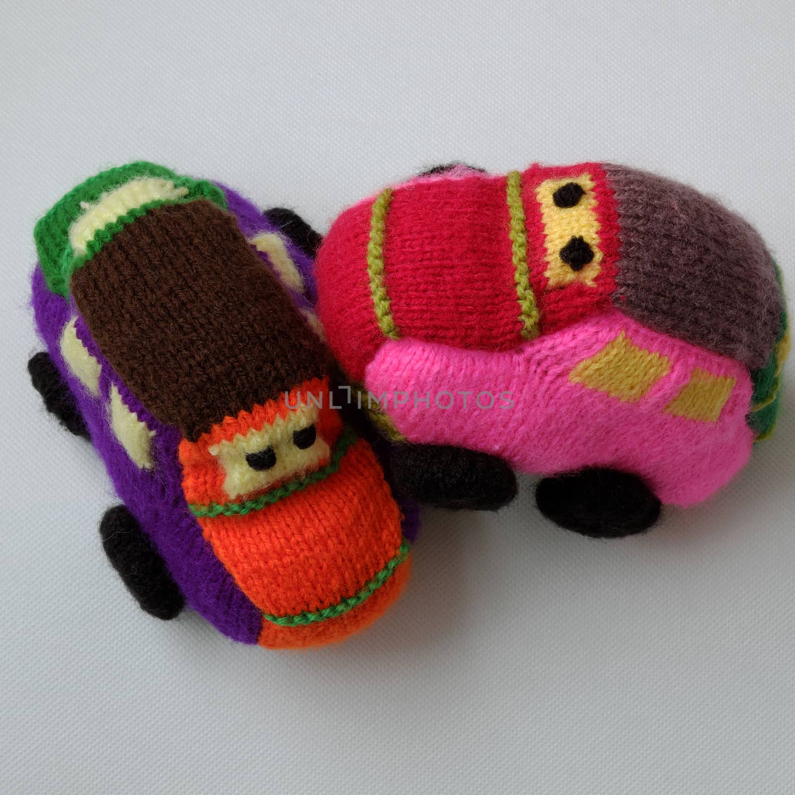 Handmade gift for children, knit baby car by xuanhuongho