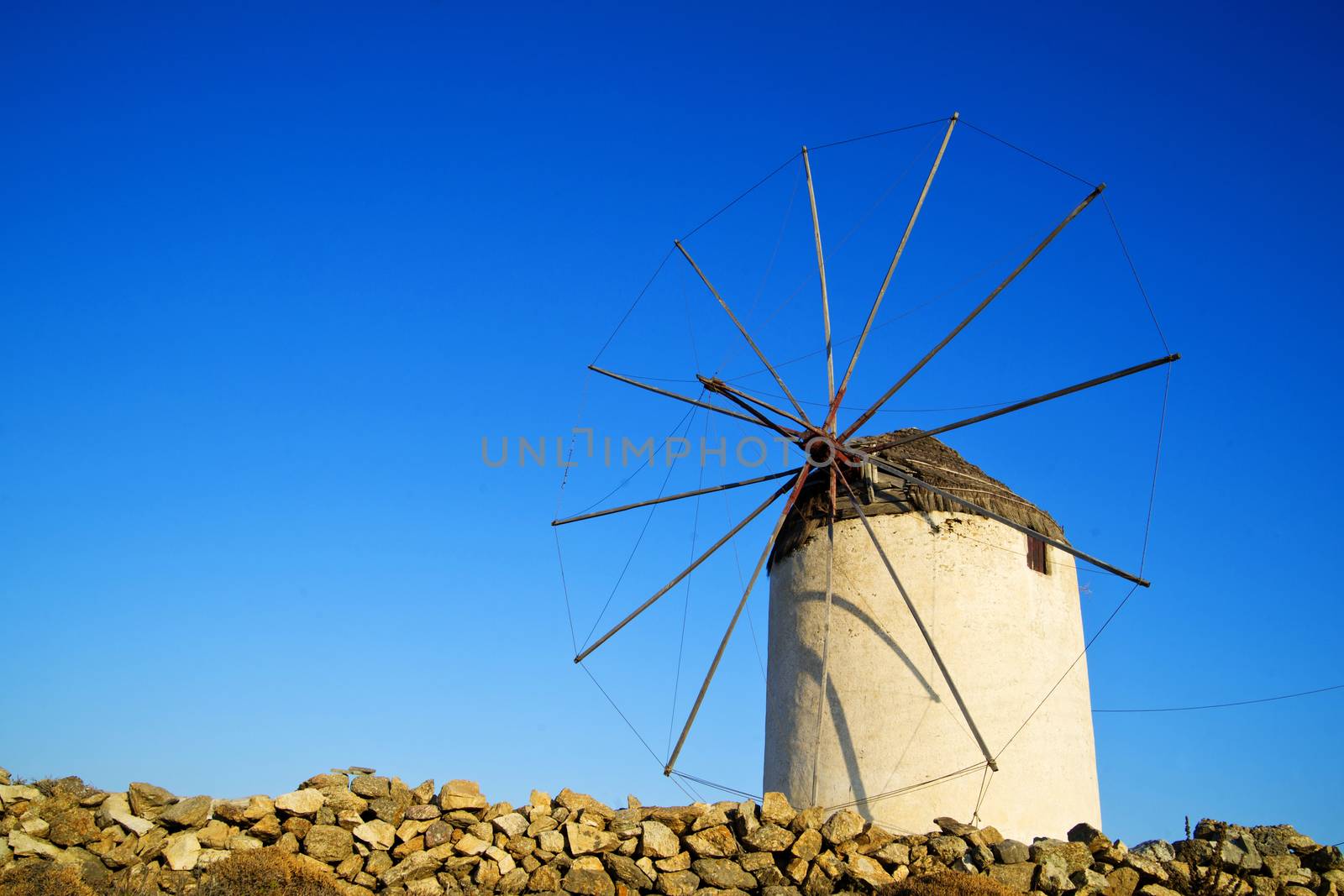 Greek island of Mykonos by fotografiche.eu