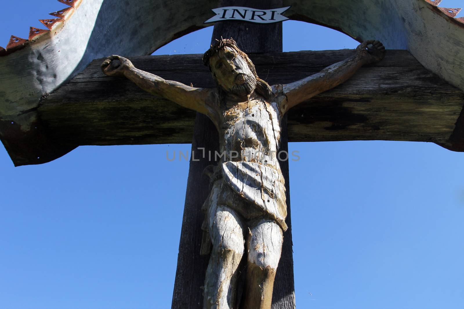Roadside Crucifix by atlas