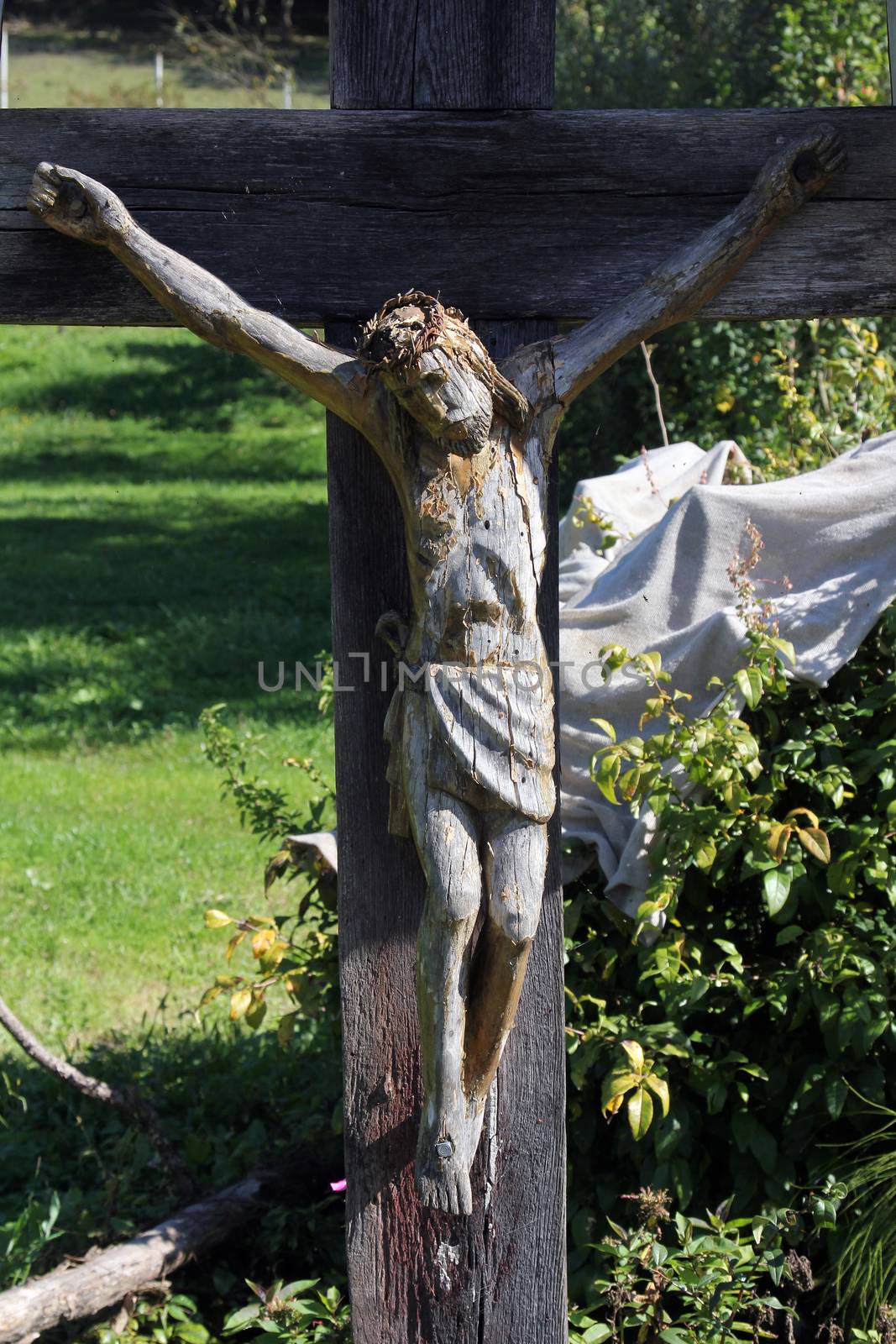 Roadside Crucifix by atlas