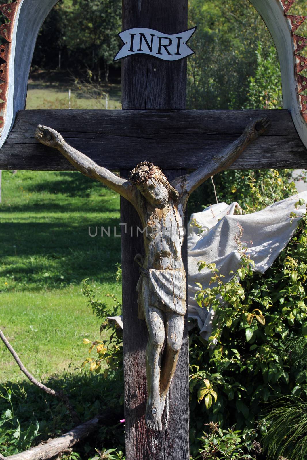 Roadside Crucifix by atlas