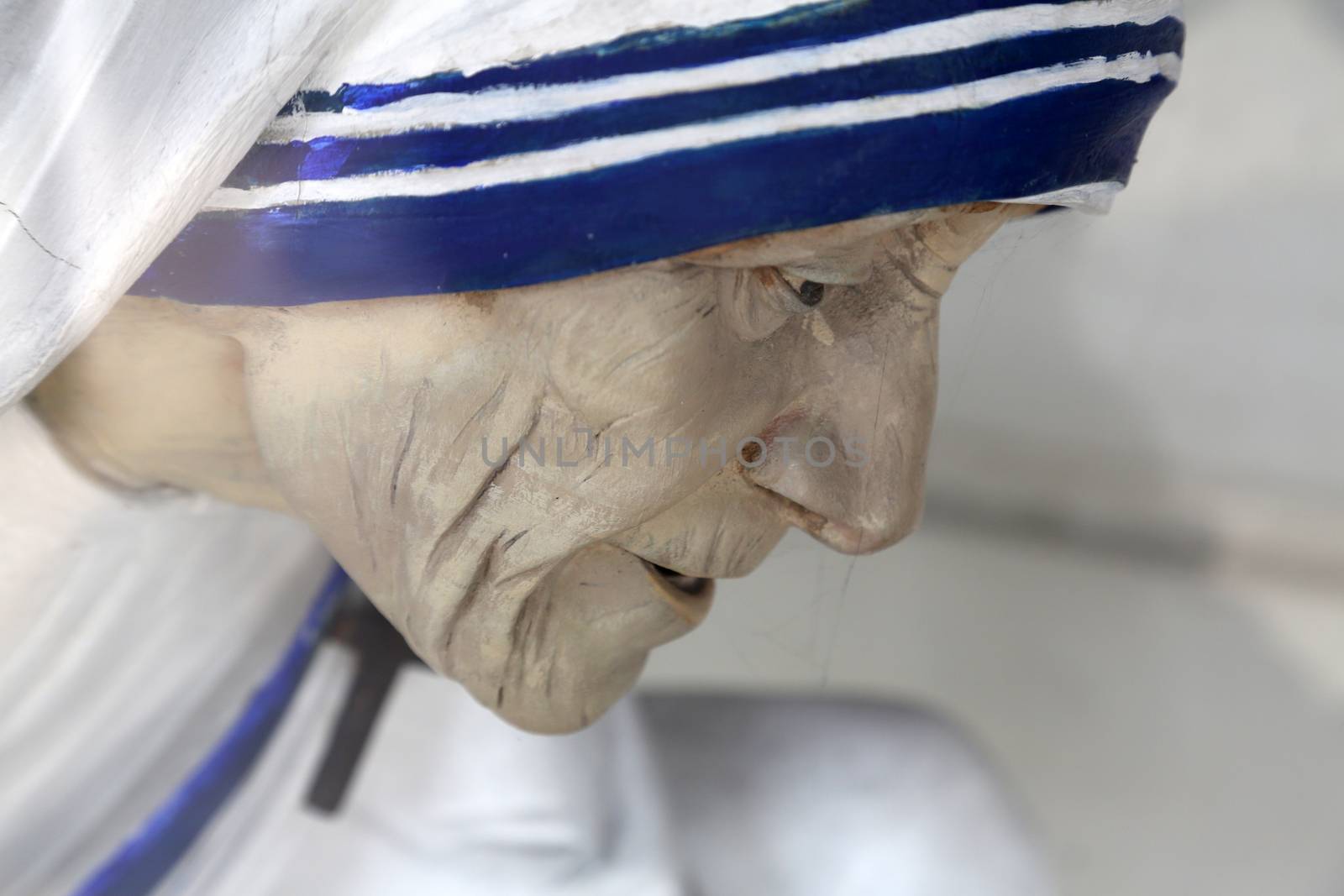 Mother Teresa statue, Shishu Bhavan, one of the houses established by Mother Teresa and run by the Missionaries of Charity in Kolkata, India