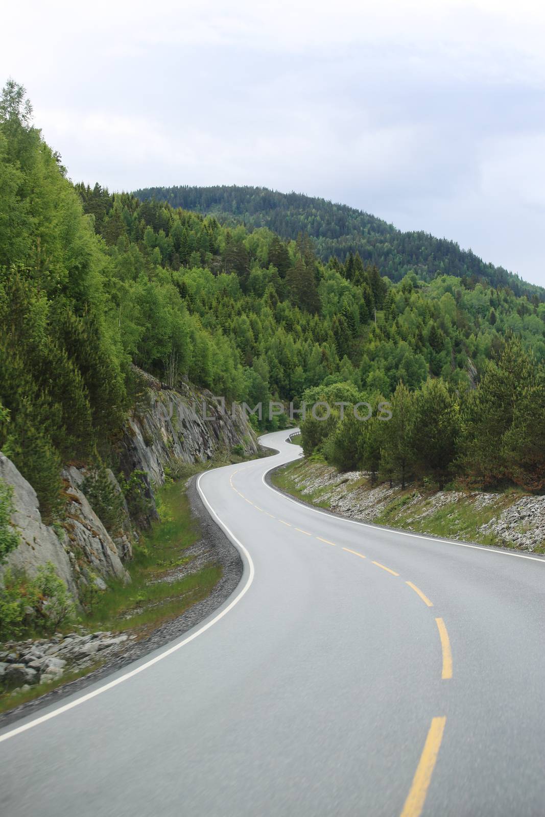 Mountain road, Norway by destillat