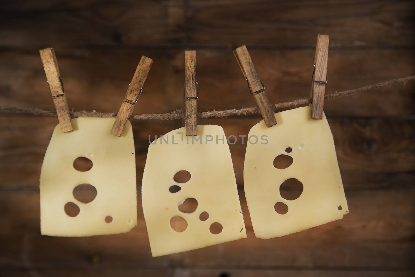 Slices of Emmental by fotografiche.eu