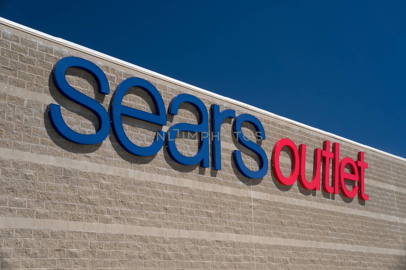 Sears Outlet Exterior and Sign by wolterk