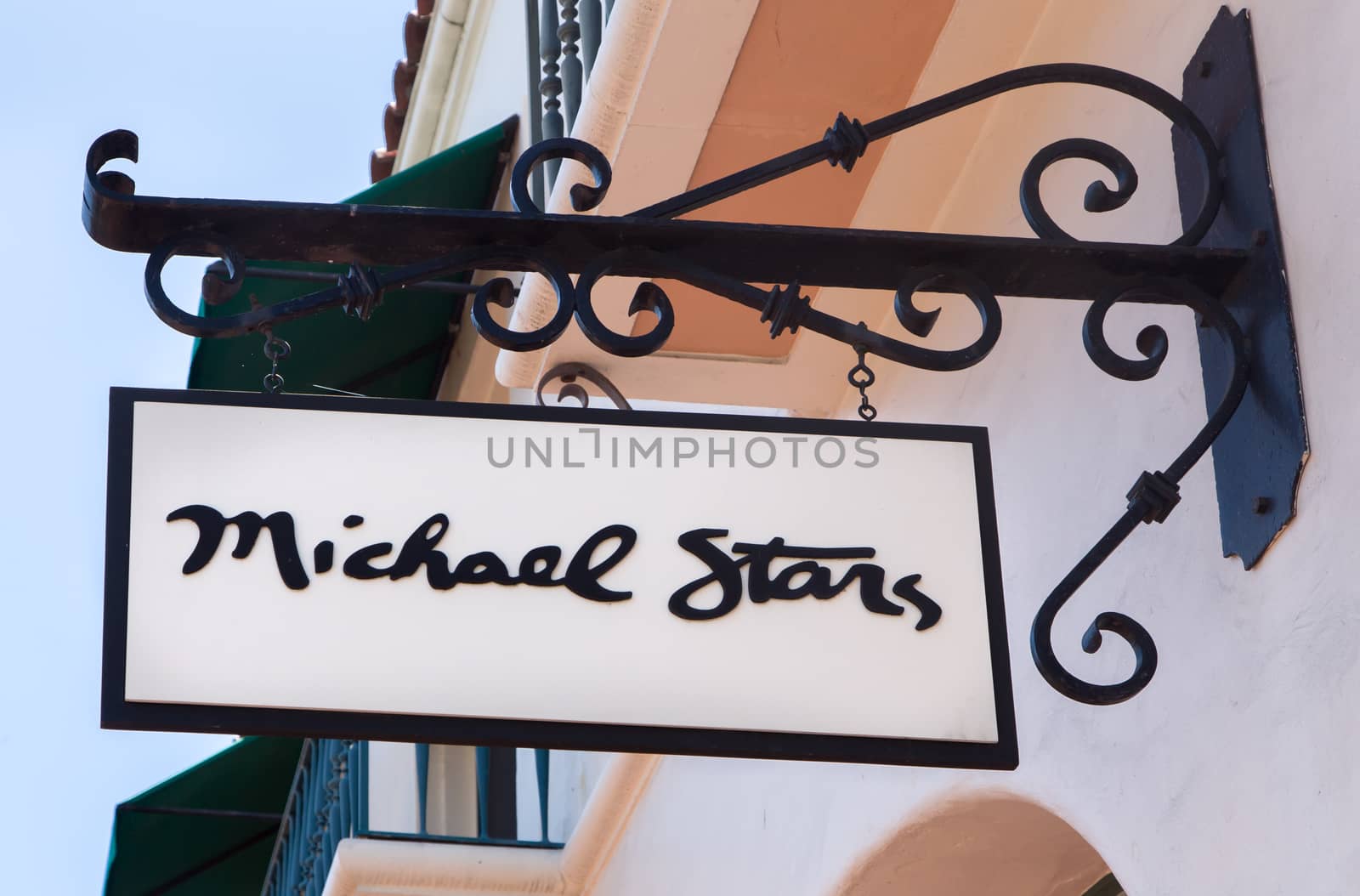 Michael Stars Retail Store and Exterior by wolterk