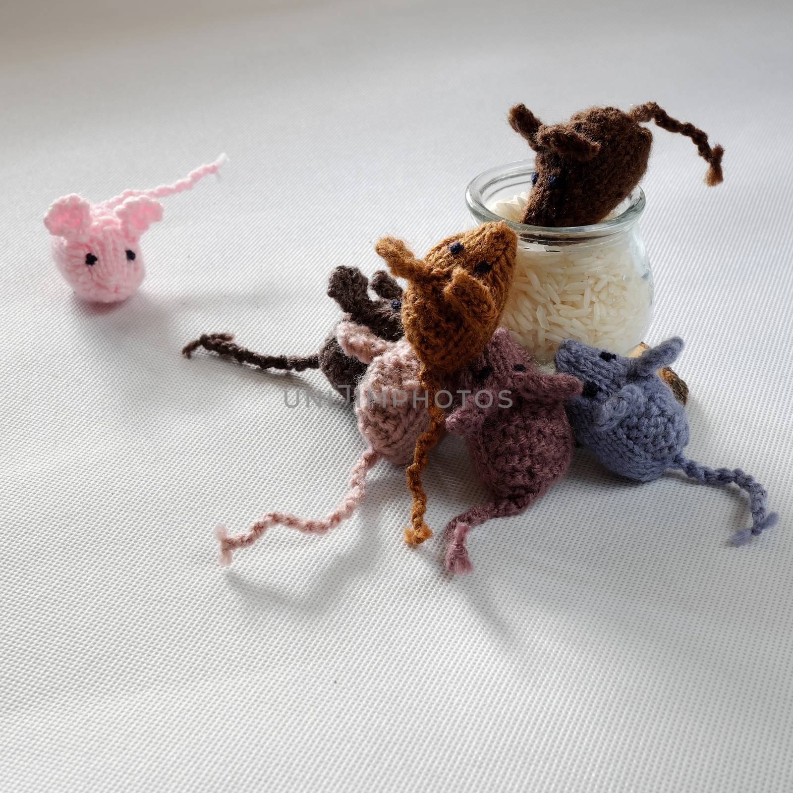 mice handmade product, knitted rats by xuanhuongho