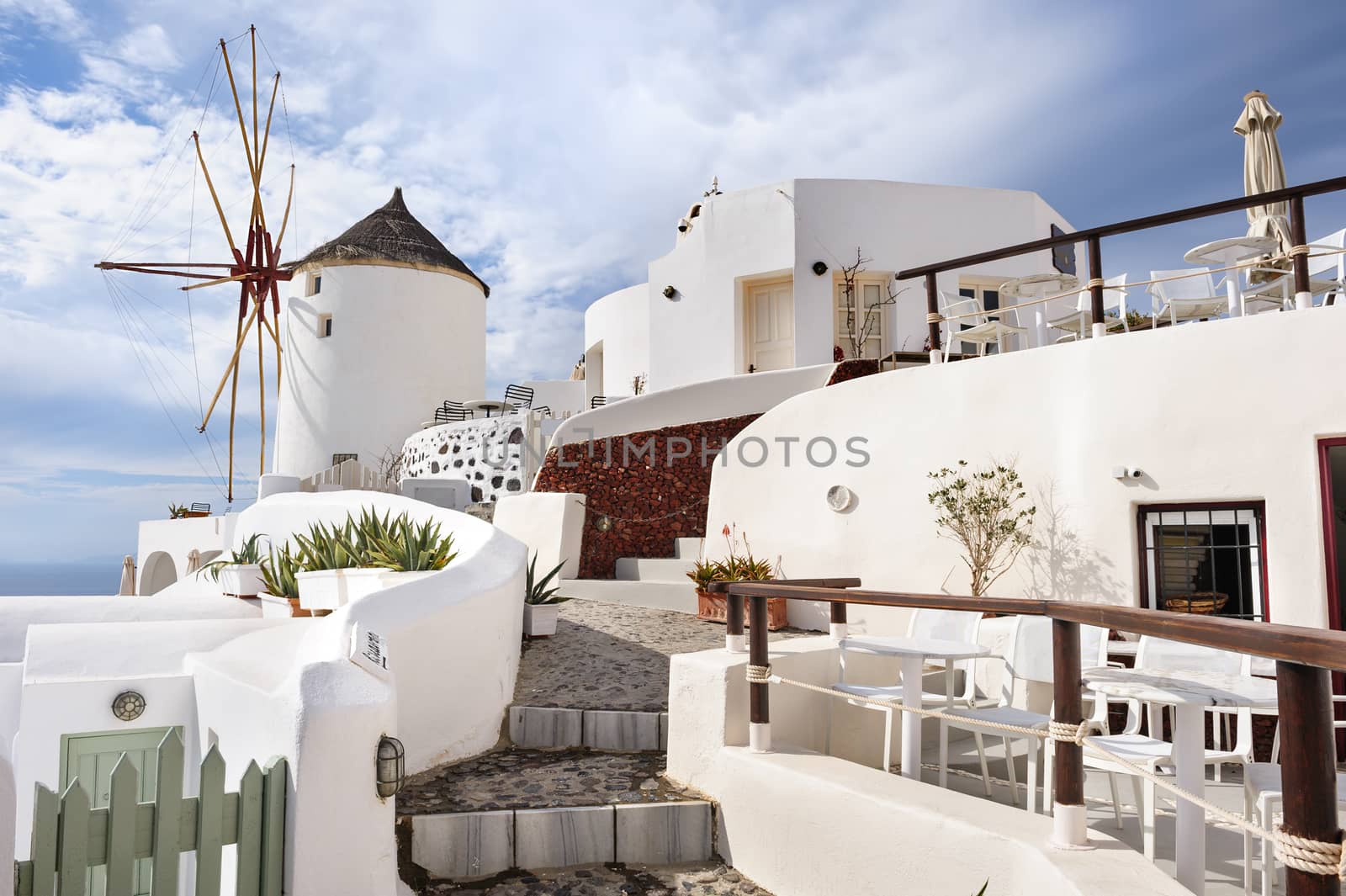 Oia before sunset at Santorini, Greece by starush