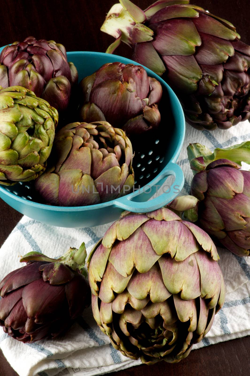 Perfect Raw Artichokes by zhekos