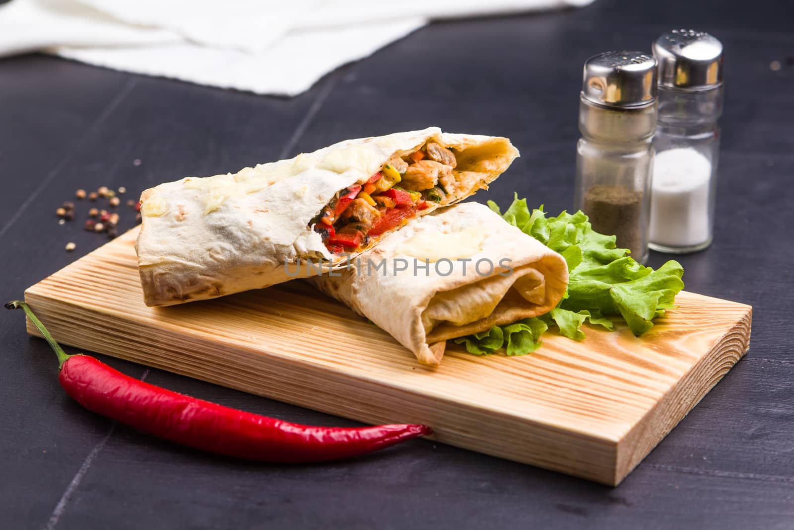 Homemade fries on a table by mrakor