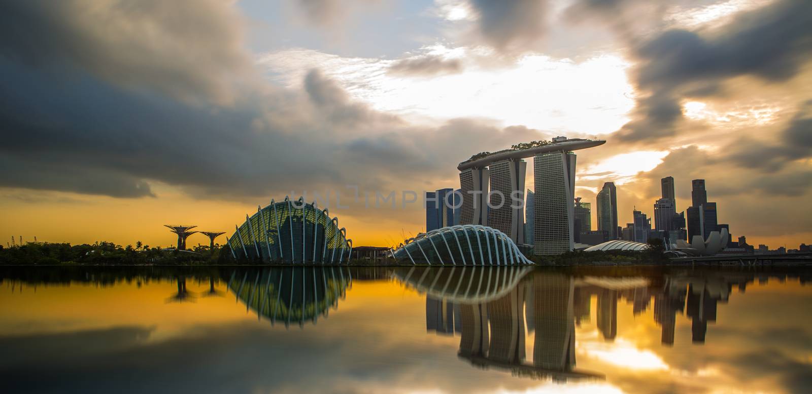 Marina Bay Sand and Garden by the bay, Singapore by williamneokh