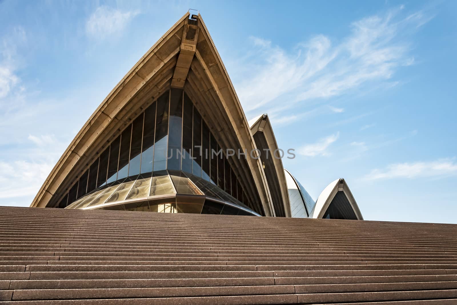 The Iconic Sydney Opera House  by edella