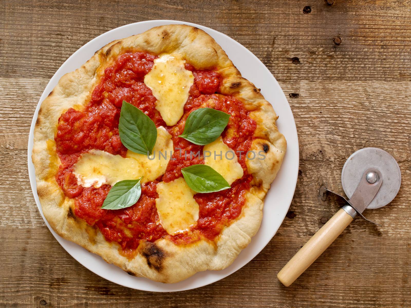 rustic italian pizza margherita by zkruger