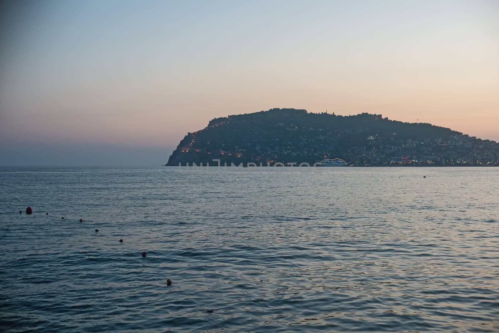 Alanya in the evening by rusak