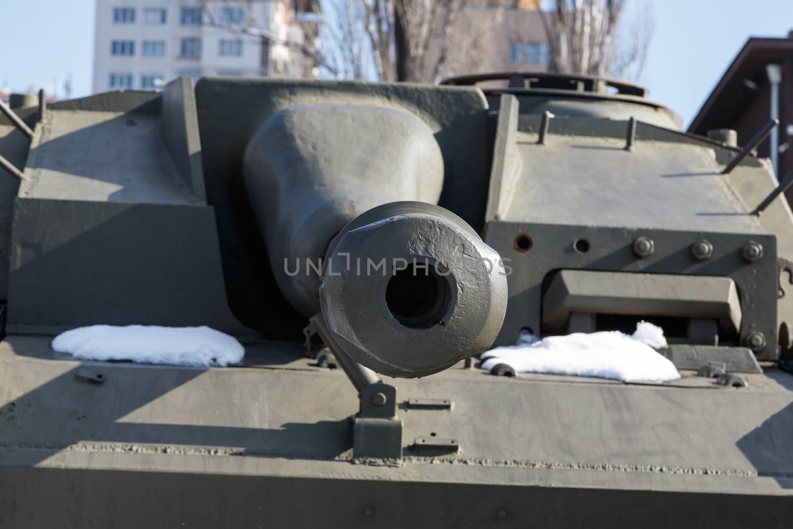 Military Armored Tank by niglaynike
