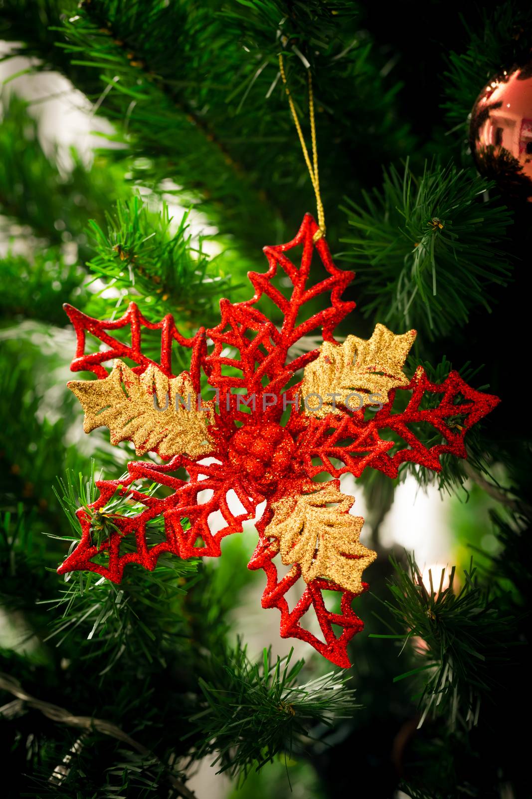 an accessory for decoration on  christmas tree by darkkong