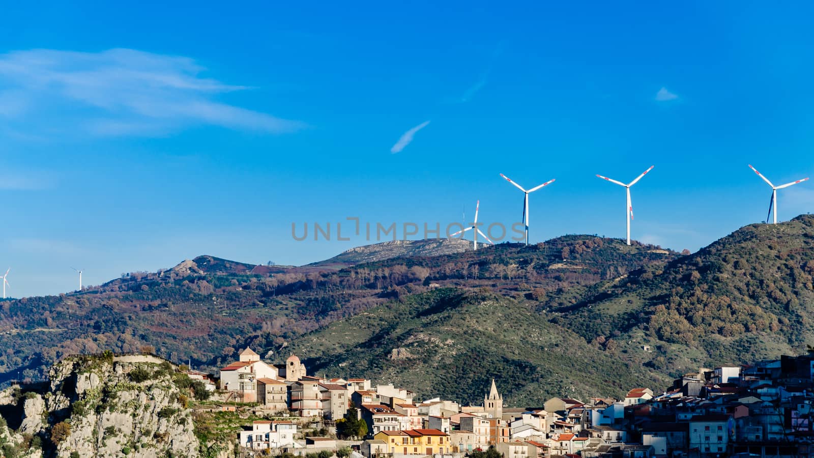 The Eolic turbines in the italian mountains