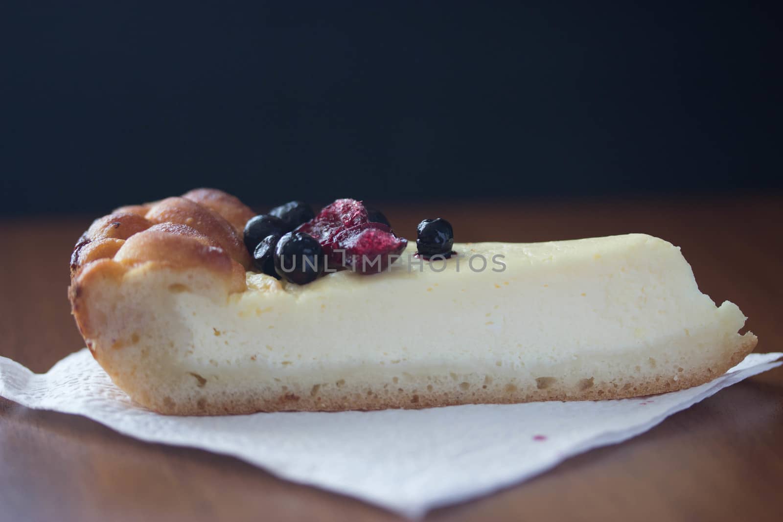 Blueberry Cream Cheese cake on white pulp
