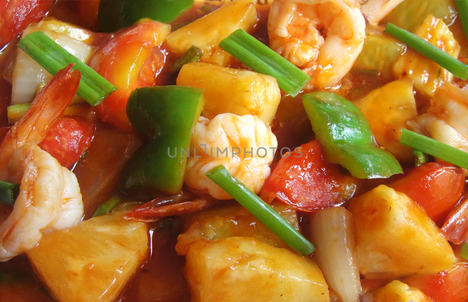 Sweet and sour shrimps with pineapple